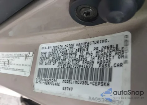 2003 Toyota Camry Se V6 z USA, uszkodzony, nr VIN 4T1BF32K73U041693